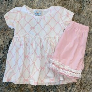 Busy Bee Smocks short set